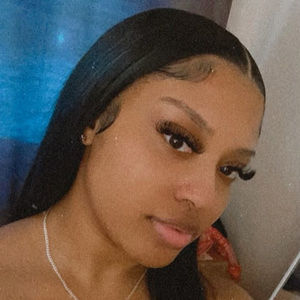 Meet your Posher, Aniya